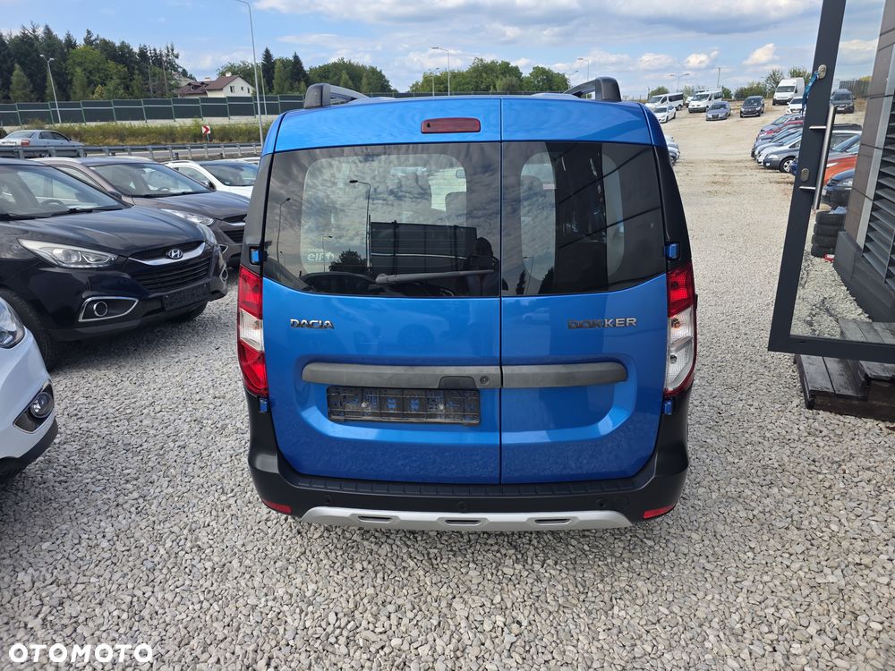 Dacia Dokker TCe 115 N1 Stepway Celebration - 8
