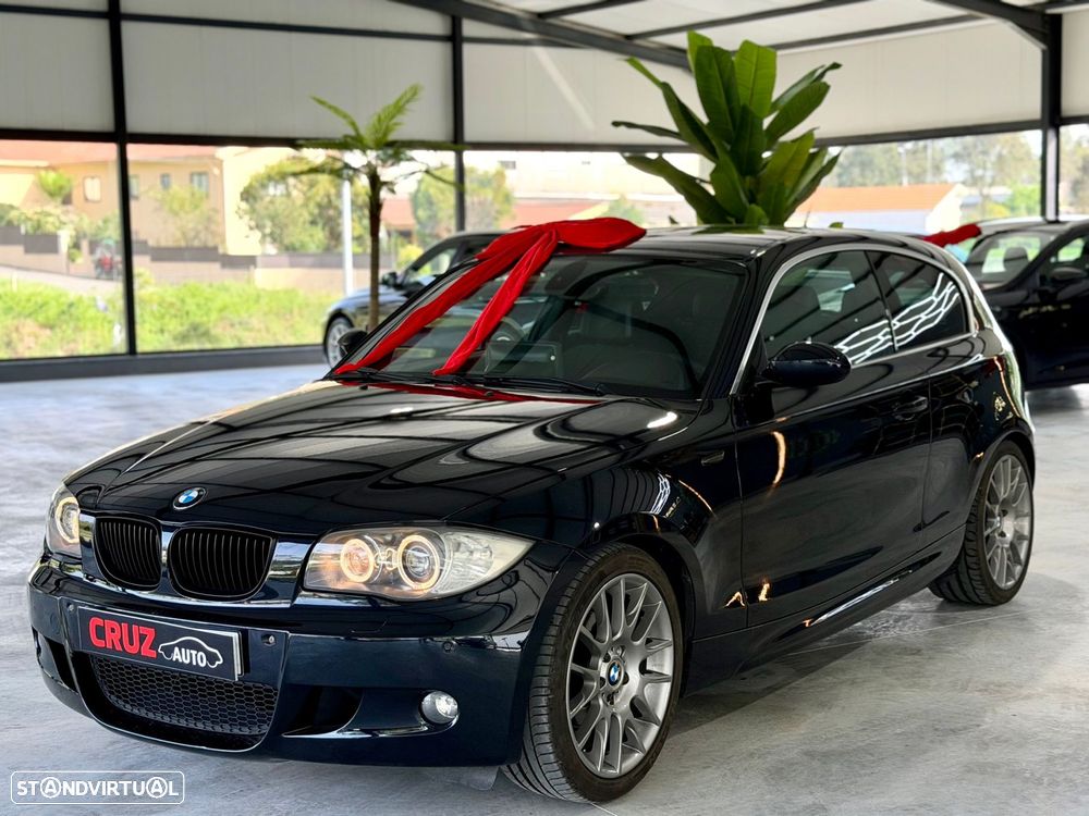BMW 118 d Pack M - 11