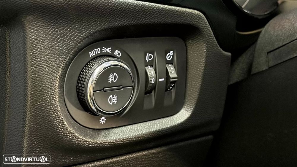 Opel Corsa 1.2 Business Edition - 24