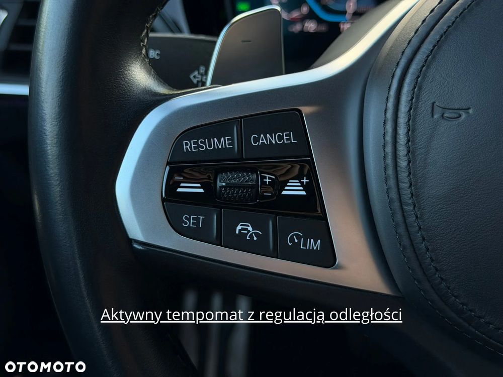 BMW Seria 3 320e M Sport - 25