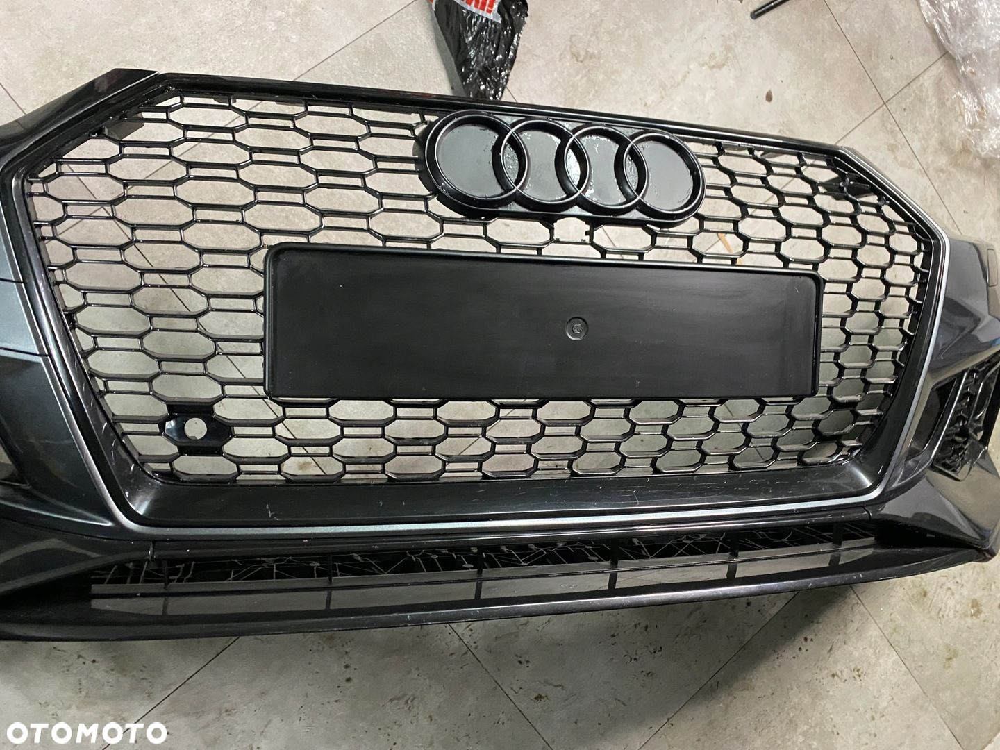 AUDI RS4 B9 ZDERZAK PDC SPRYSKI KMP LZ7S ORG. - 2