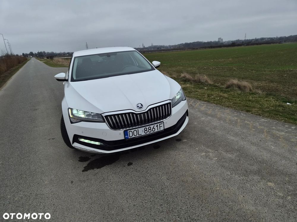 Skoda Superb 1.6 TDI Ambition DSG - 1