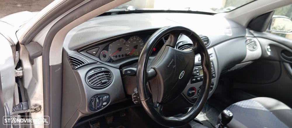 Ford Focus SW 1.8 TDCi Centennial - 9