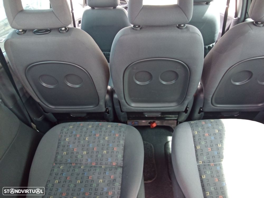 VW Sharan 1.9 TDi Highline - 12