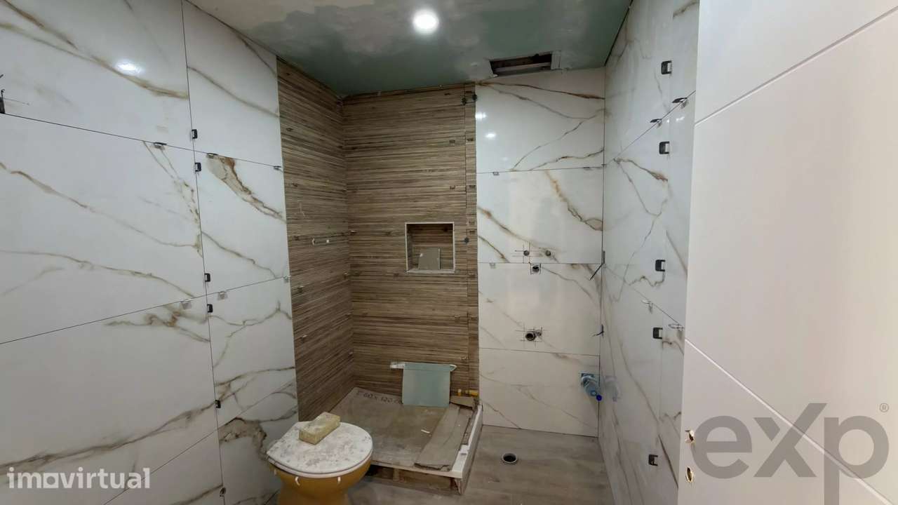 Apartamento T2 nas Paivas - Amora - Grande imagem: 4/12