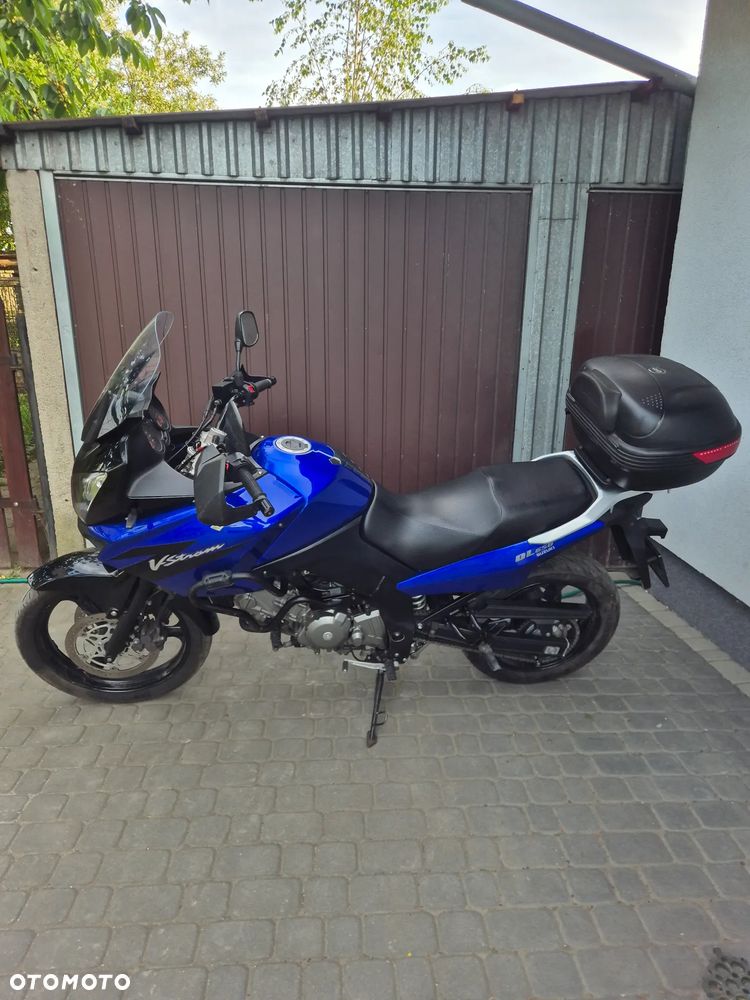 Suzuki V-STROM - 2
