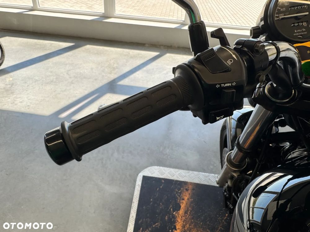 Honda CB - 21