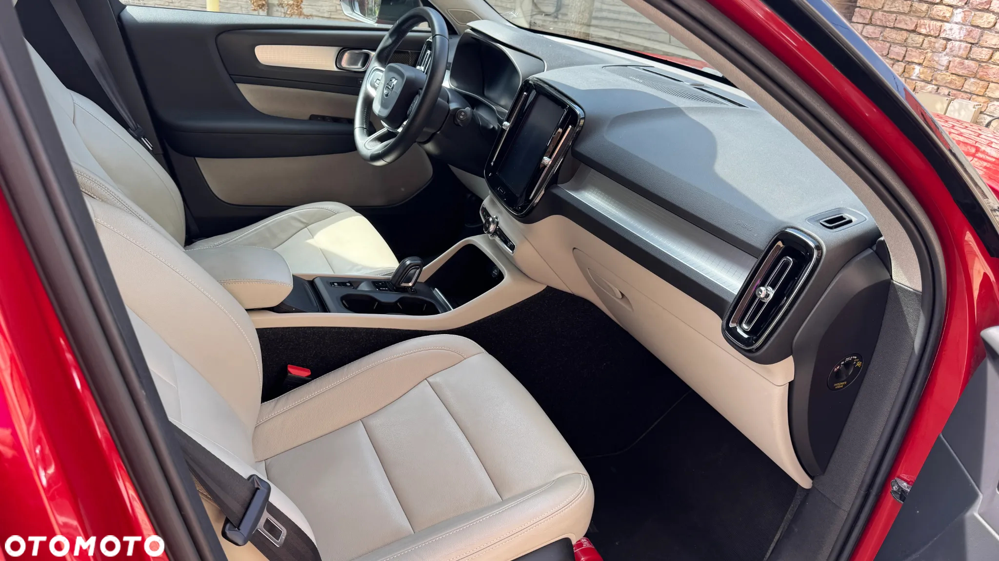 Volvo XC 40 T4 Geartronic R-Design - 19