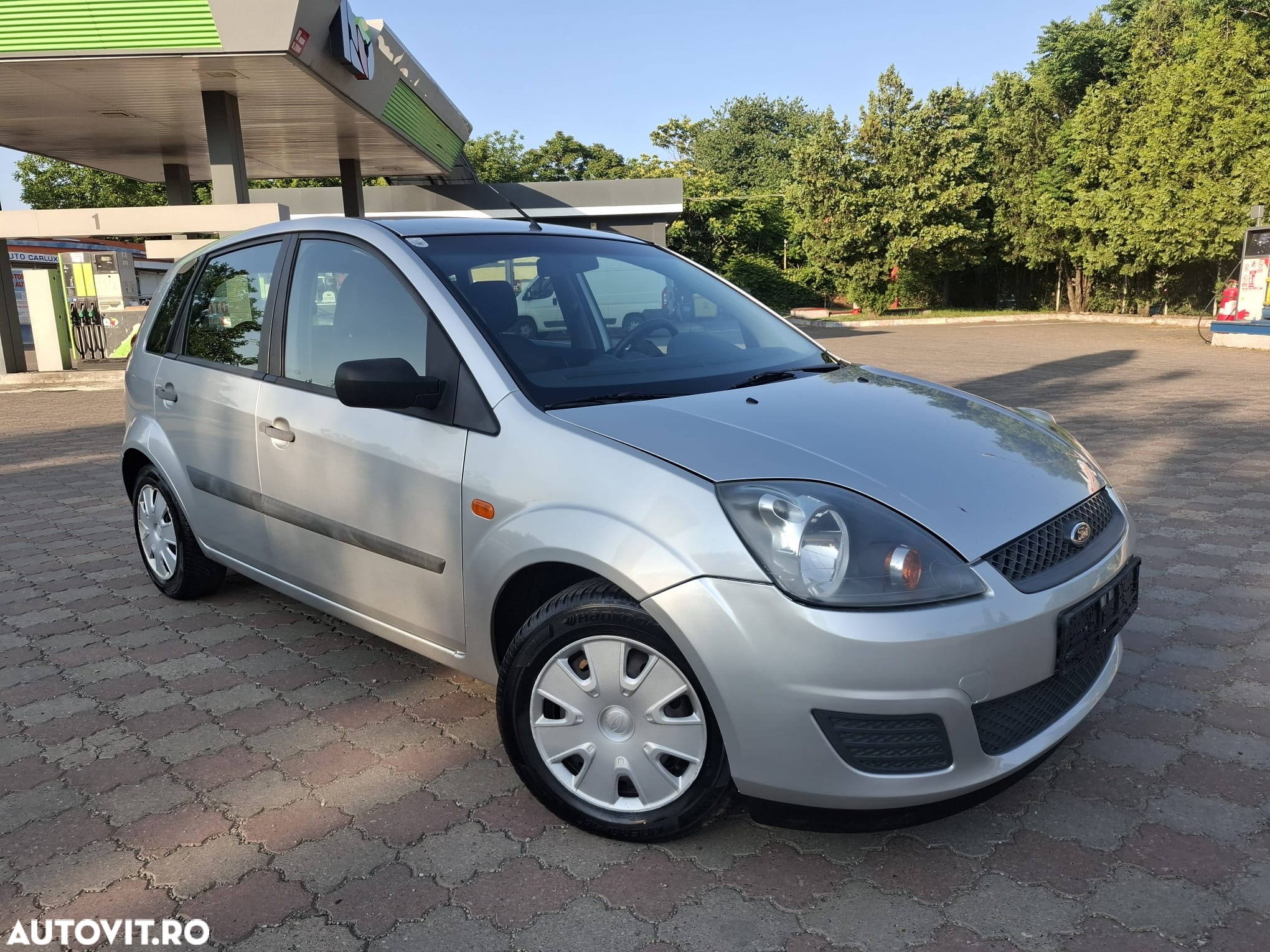 Ford Fiesta 1.4i Trend - 3