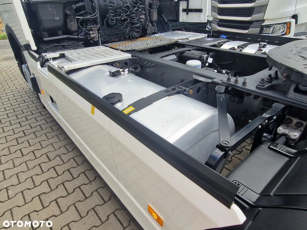 Volvo FH500 I-PARK COOL OSŁONY MIĘDZYOSIOWE - 8