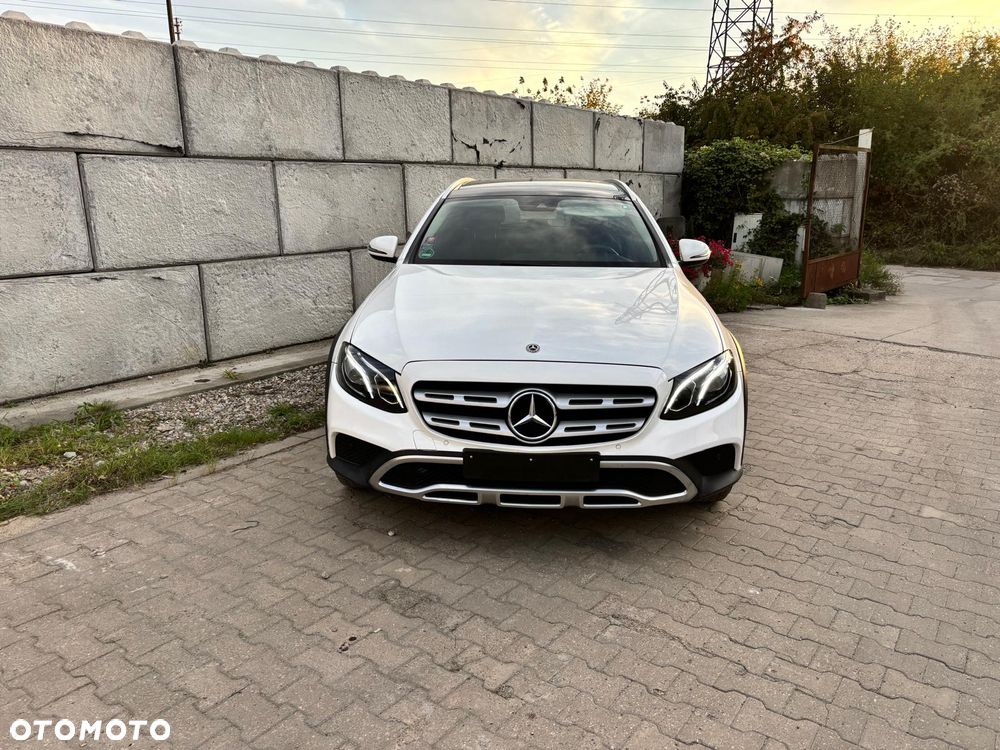 Mercedes-Benz Klasa E - 2