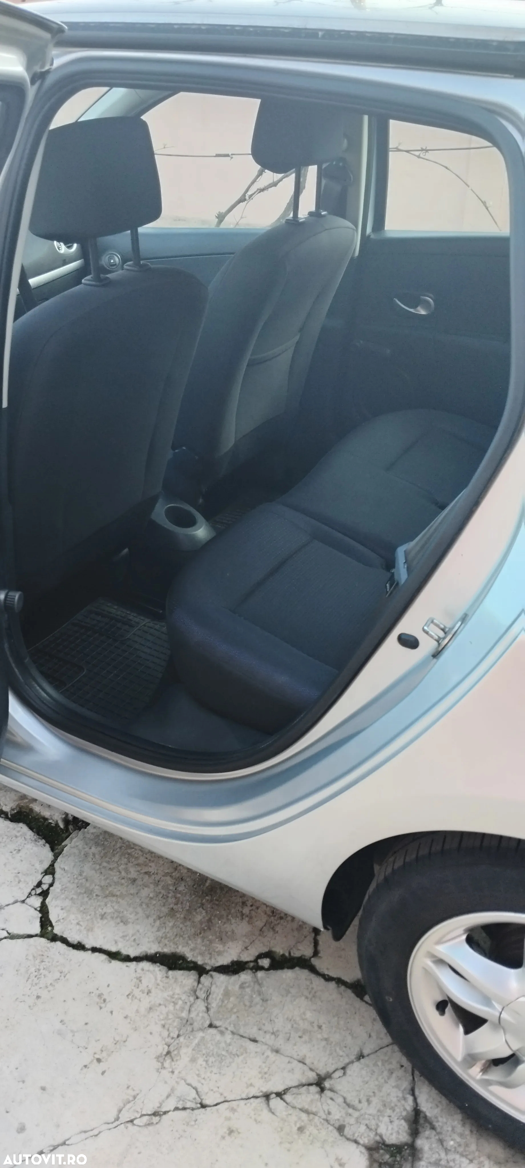 Renault Clio 1.2 16V 75 Collection - 7