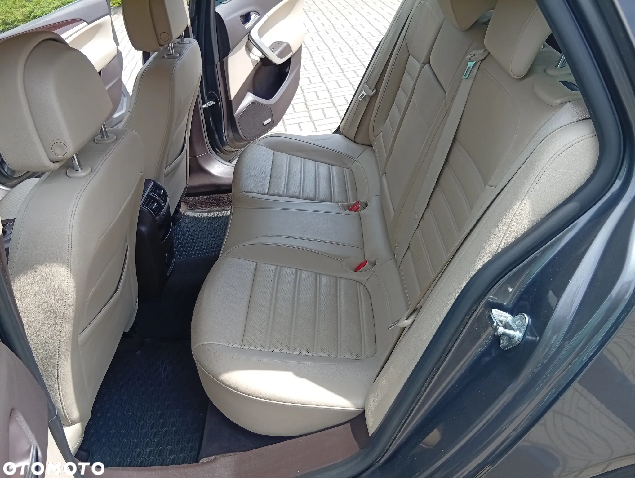 Opel Insignia 2.0 CDTI Sport - 19