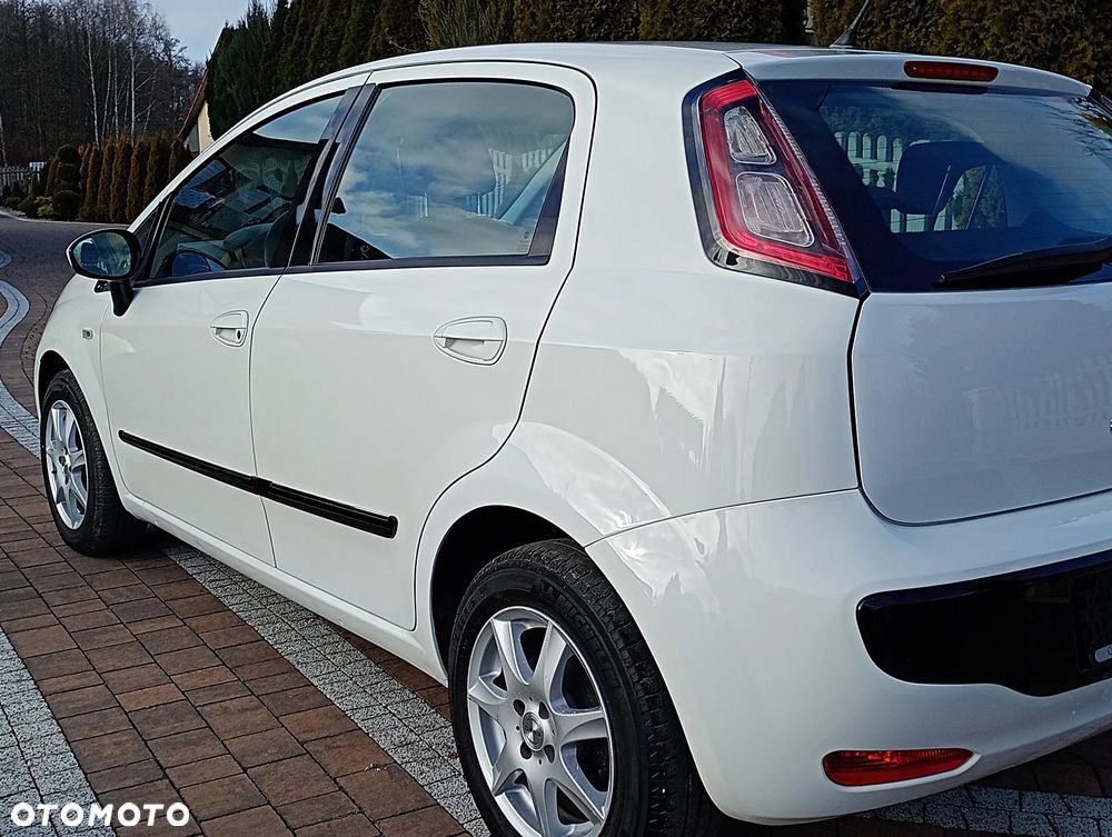 Fiat Punto 1.4 Estiva S&S - 7