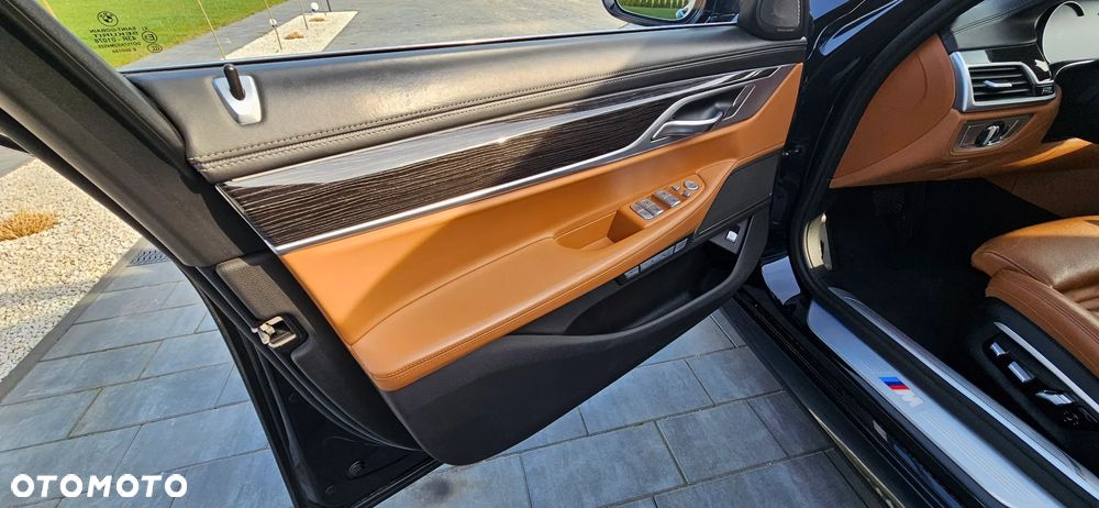 BMW Seria 7 750d xDrive - 18