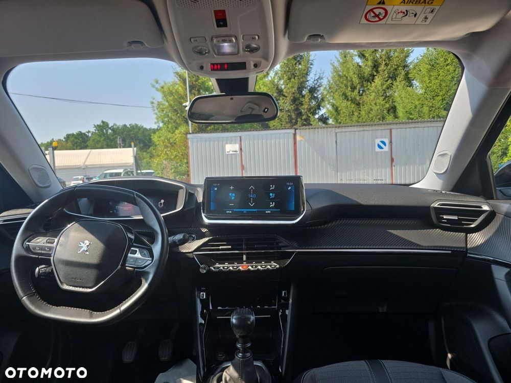 Peugeot 2008 1.5 BlueHDi Allure S&S - 19