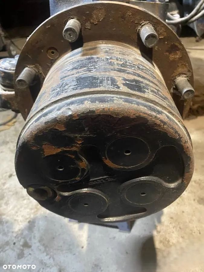 OŚ ,KOMPLETNY TYLNI NAPĘD CLAAS LEXION 740, 770, 0022036733, 0022036735 - 1