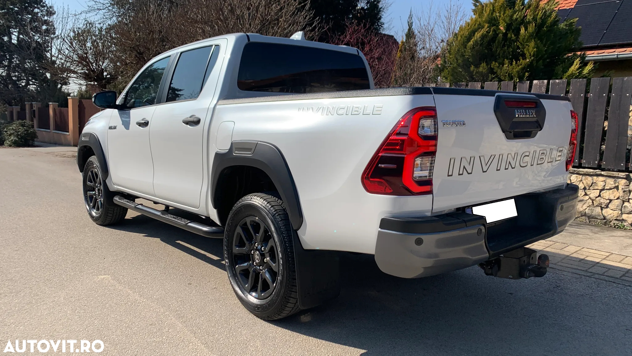 Toyota Hilux 2.8D 204CP 4x4 Double Cab AT MHEV Invincible Color Edition (3E5) - 6