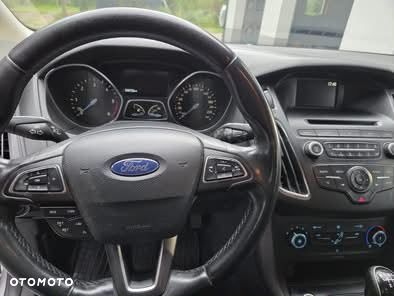 Ford Focus 1.5 TDCi SYNC Edition - 6