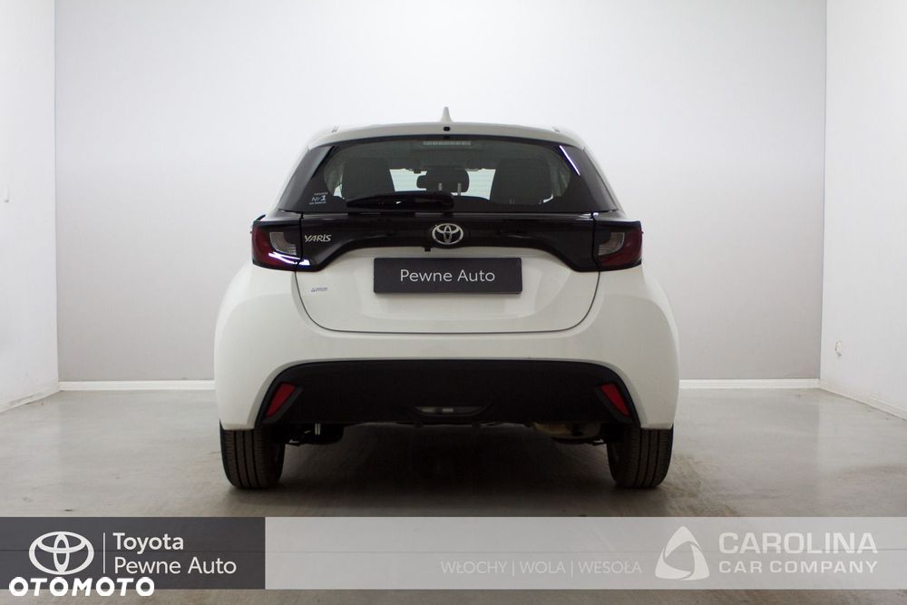 Toyota Yaris - 16