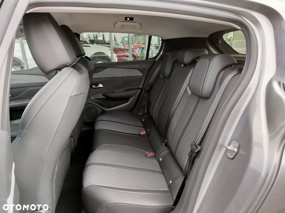 Peugeot 308 - 15