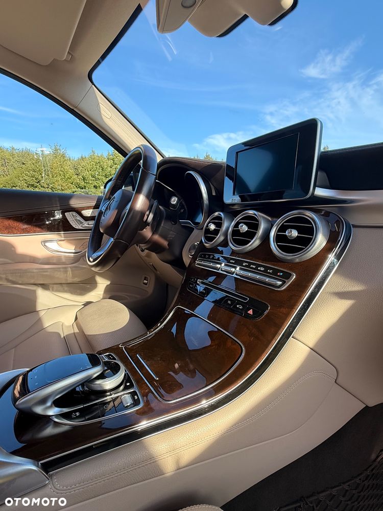 Mercedes-Benz GLC 250 4-Matic - 27