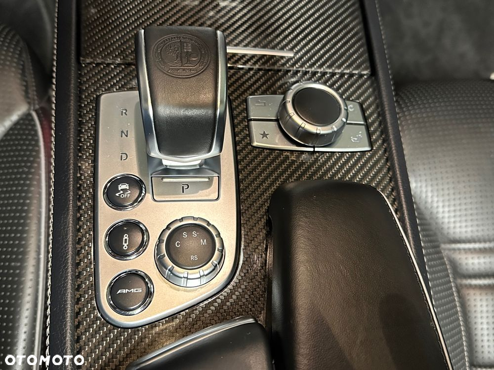 Mercedes-Benz SL AMG 63 AMG Speedshift 7G-MCT - 26