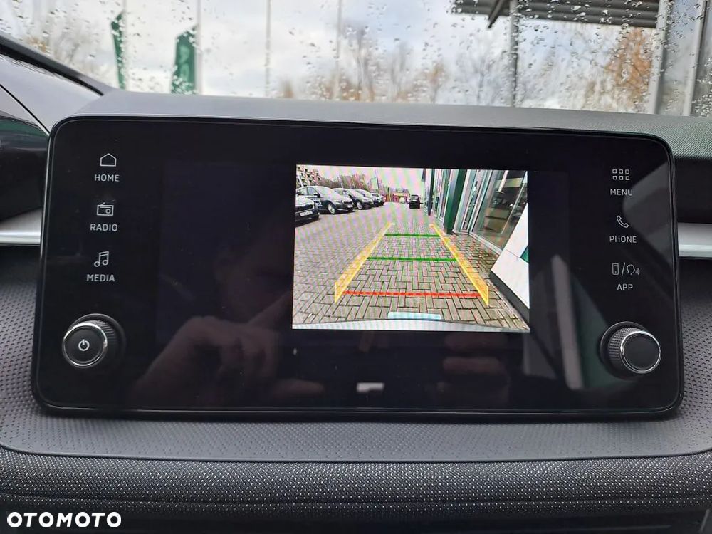 Skoda Fabia 1.0 TSI Edition 130 - 10