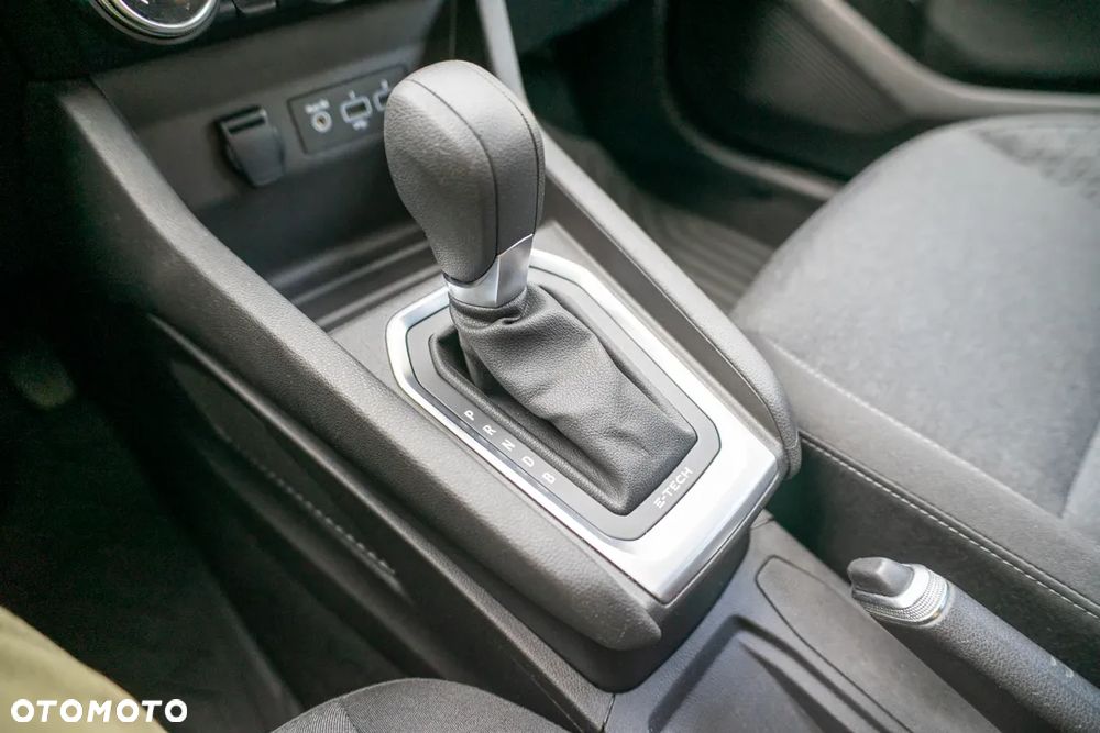 Renault Clio E-TECH 140 INTENS - 35