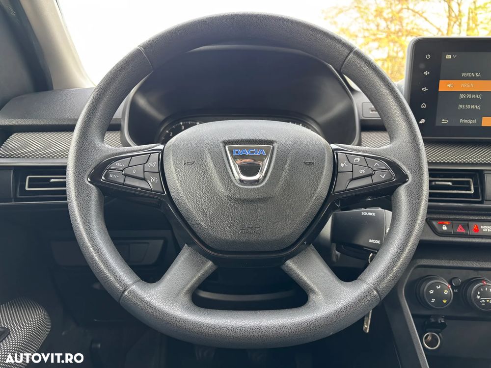 Dacia Logan TCe 90 MT5 Comfort - 13