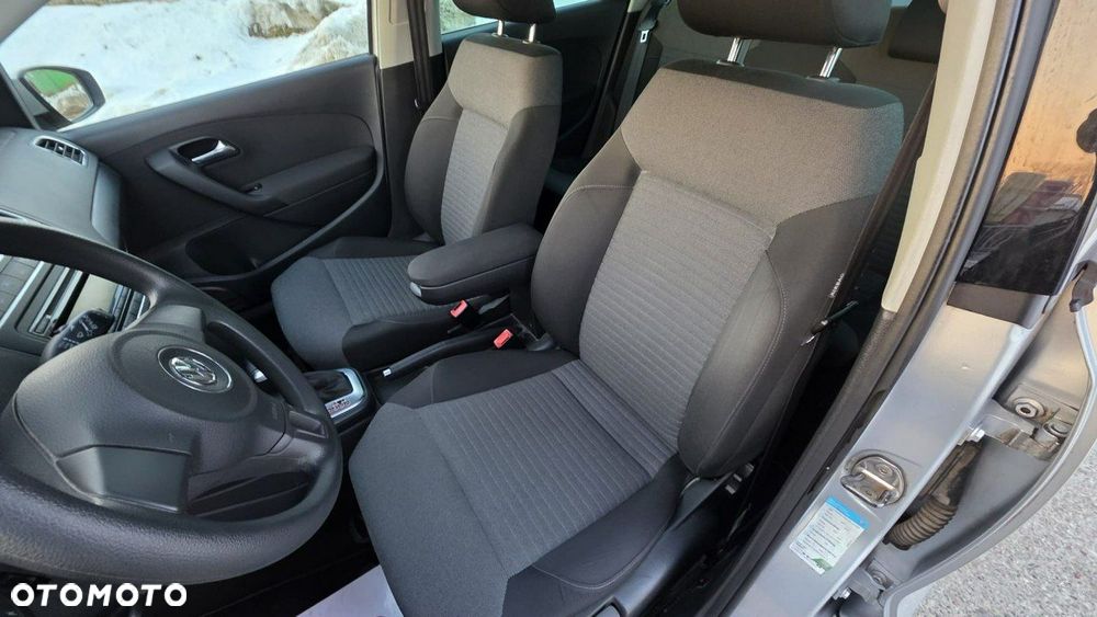 Volkswagen Polo - 11