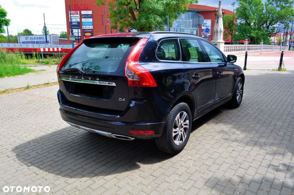 Volvo XC 60 D4 Geartronic Summum - 3