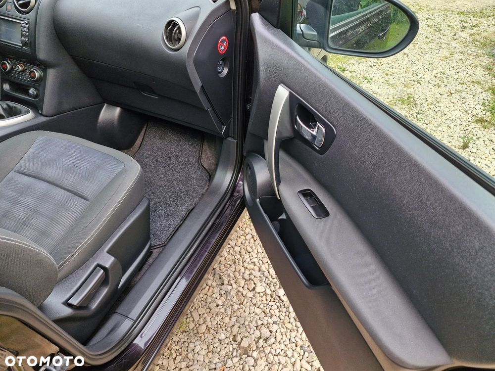 Nissan Qashqai 2.0 tekna - 22