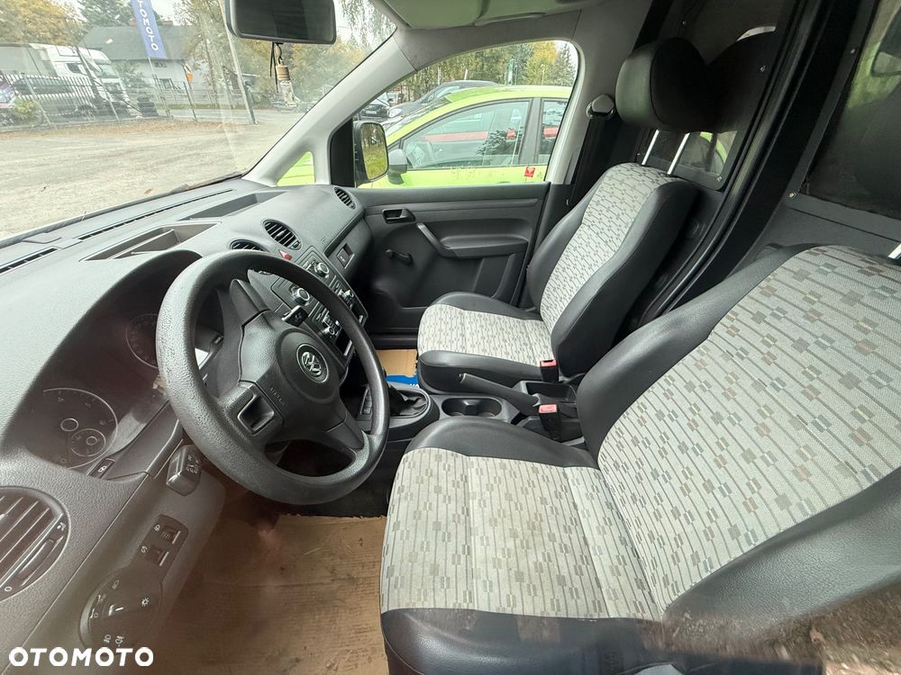 Volkswagen Caddy - 10