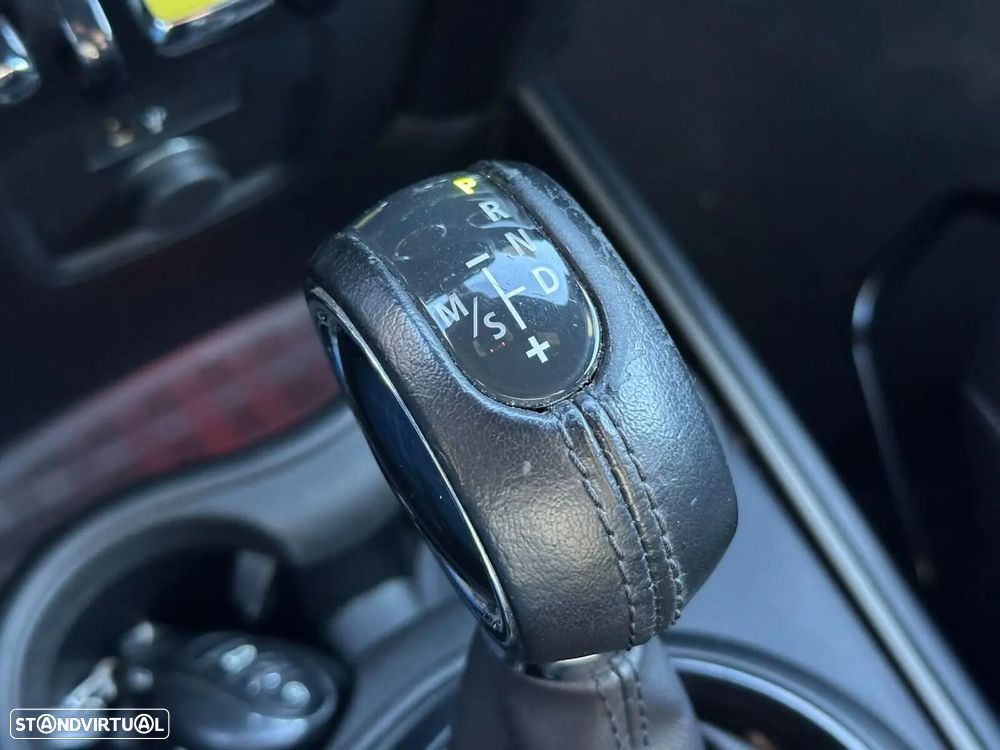 MINI Countryman Cooper SE ALL4 Auto - 11