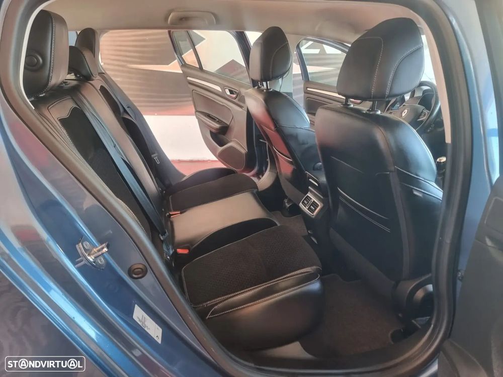 Renault Mégane - 9