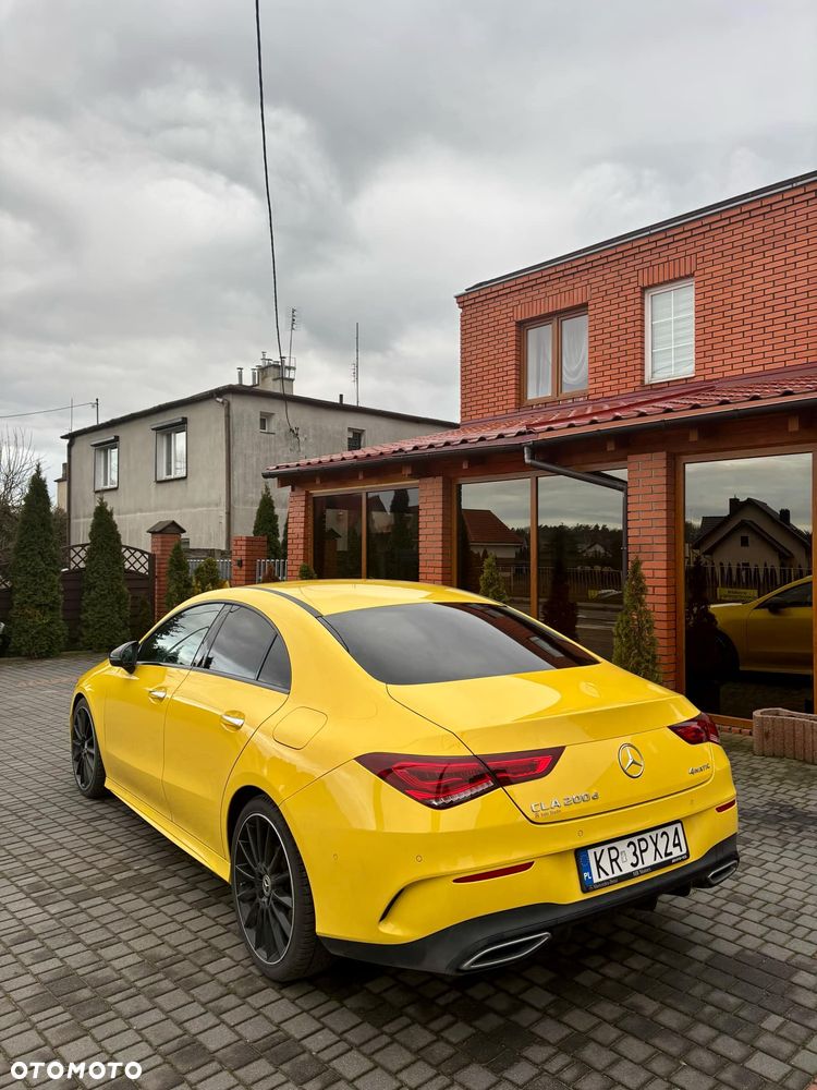 Mercedes-Benz CLA 200 d AMG Line 8G-DCT - 2