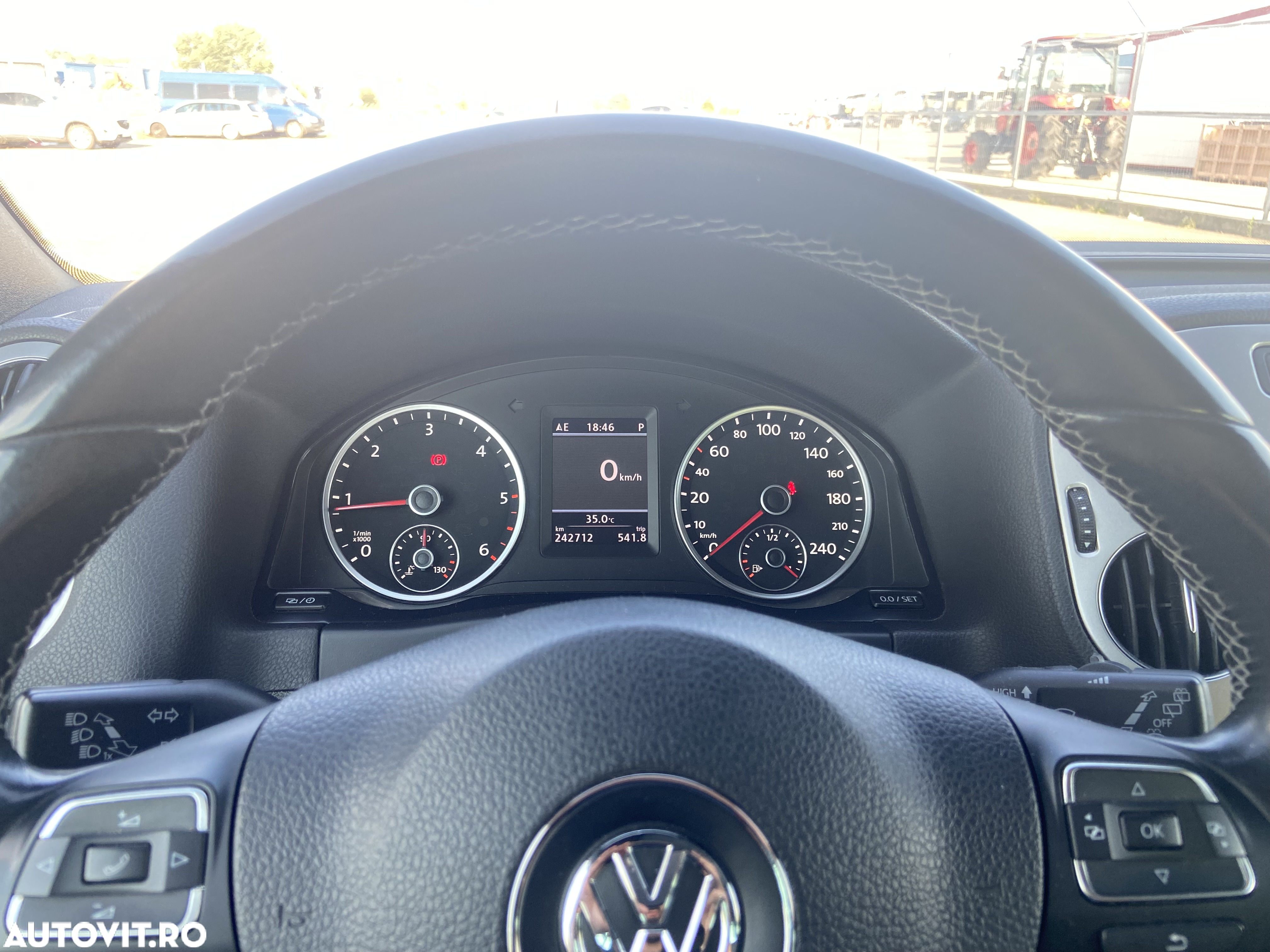 Volkswagen Tiguan 2.0 TDI DPF 4Motion BlueMotion Technology DSG Life - 11