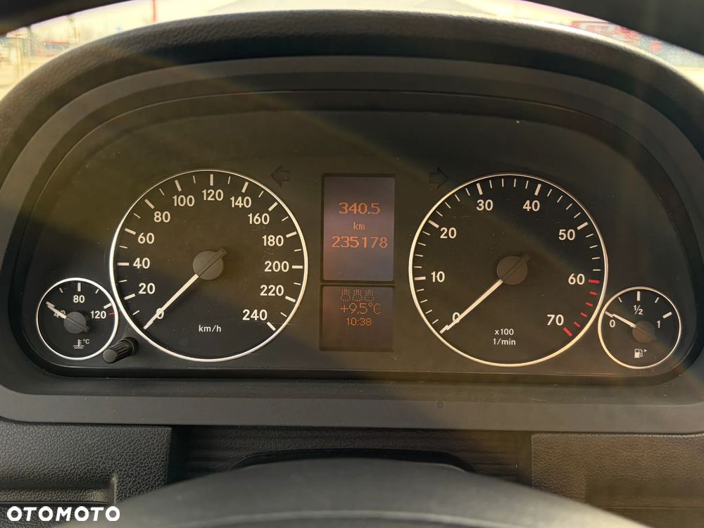 Mercedes-Benz Klasa A 170 Classic - 15