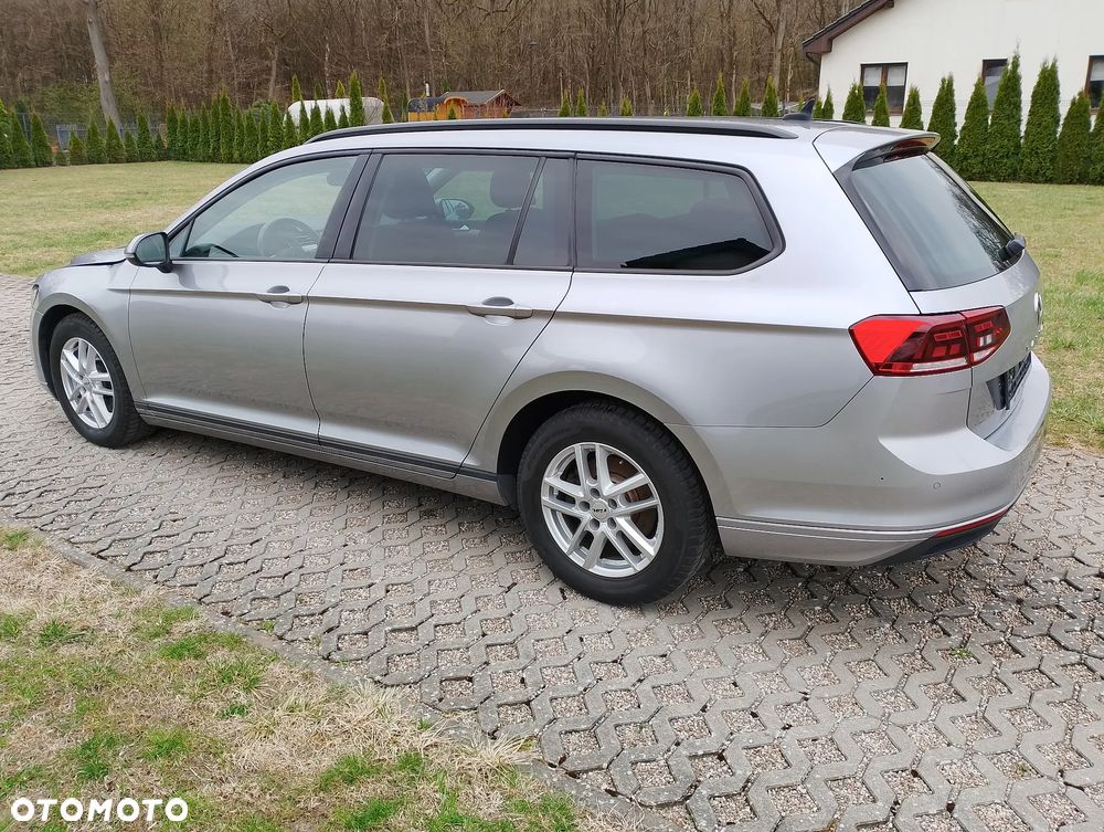 Volkswagen Passat 2.0 TDI (BlueMotion Technology) DSG Comfortline - 5