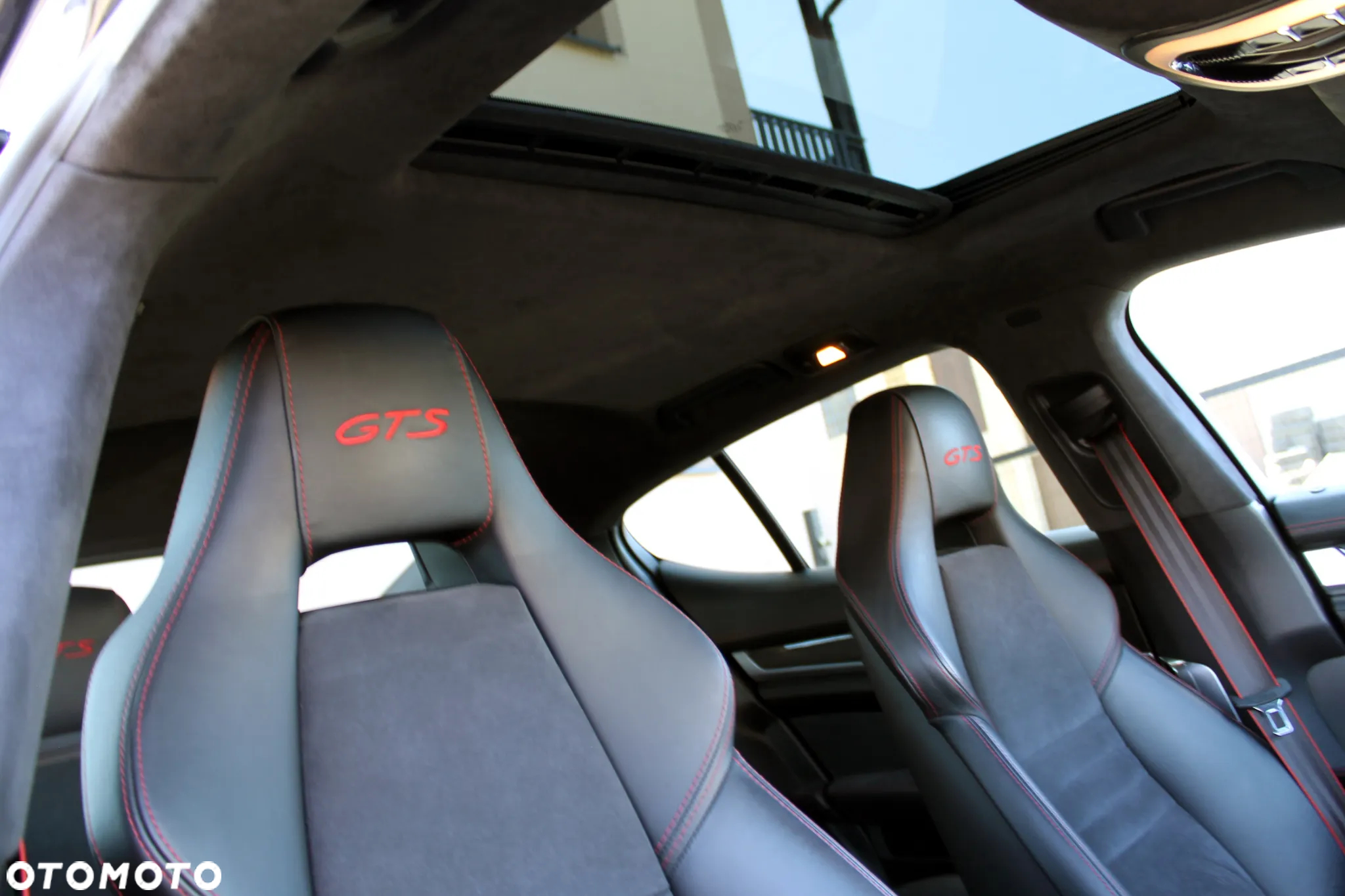 Porsche Panamera GTS - 24