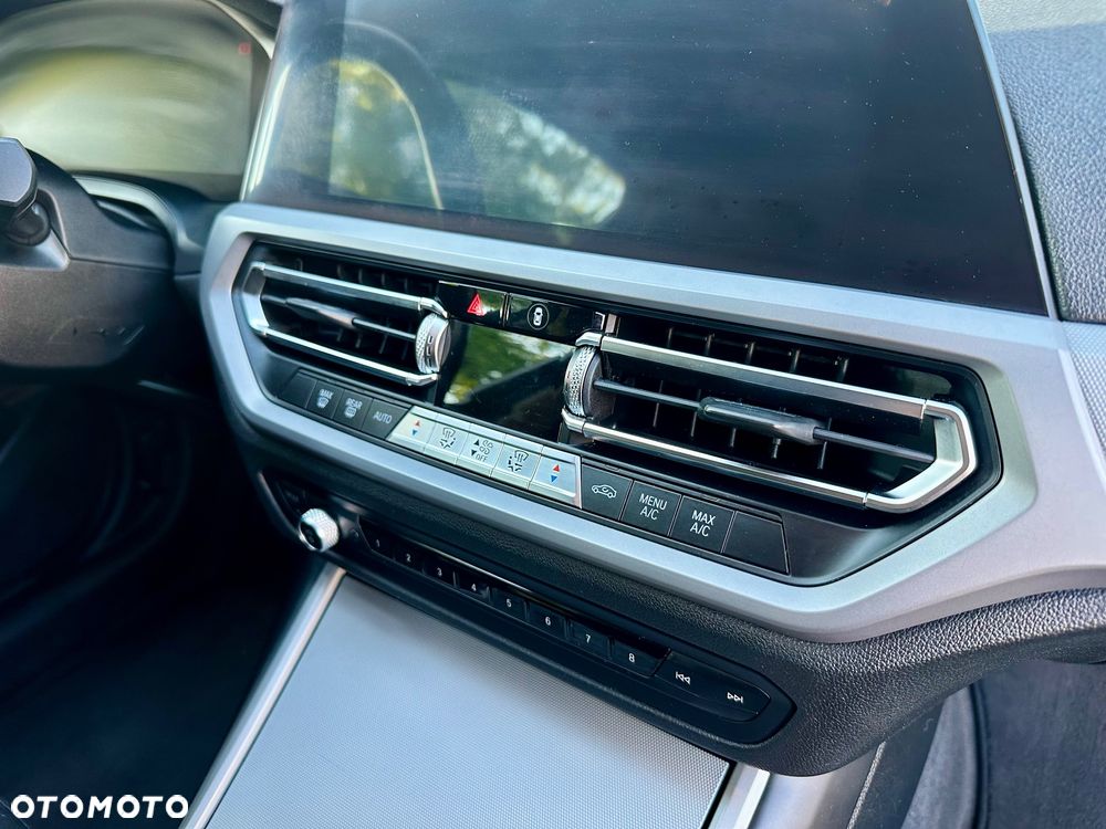 BMW Seria 3 320d MHEV Advantage sport - 35