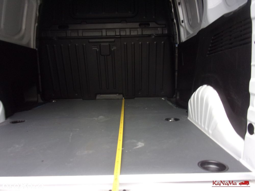 Toyota Proace City - 34