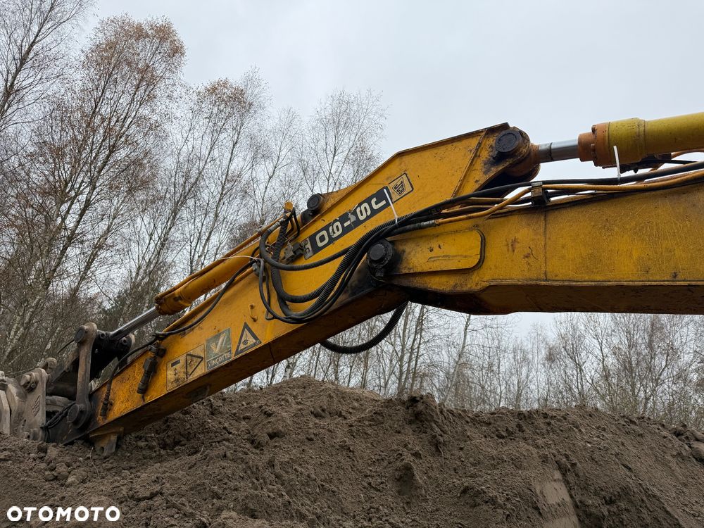 JCB JS190 - 8