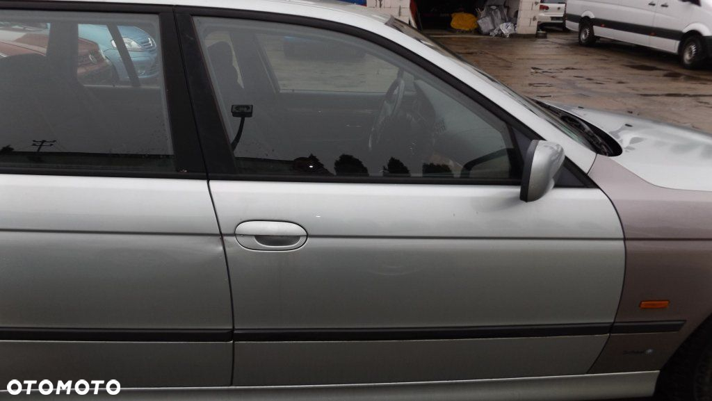 DRZWI LEWE PRAWE TYŁ BMW 5 E39 KOMBI GLACIERGRUN - 2