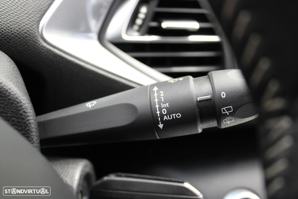 Peugeot 308 SW 1.6 BlueHDi Active - 19