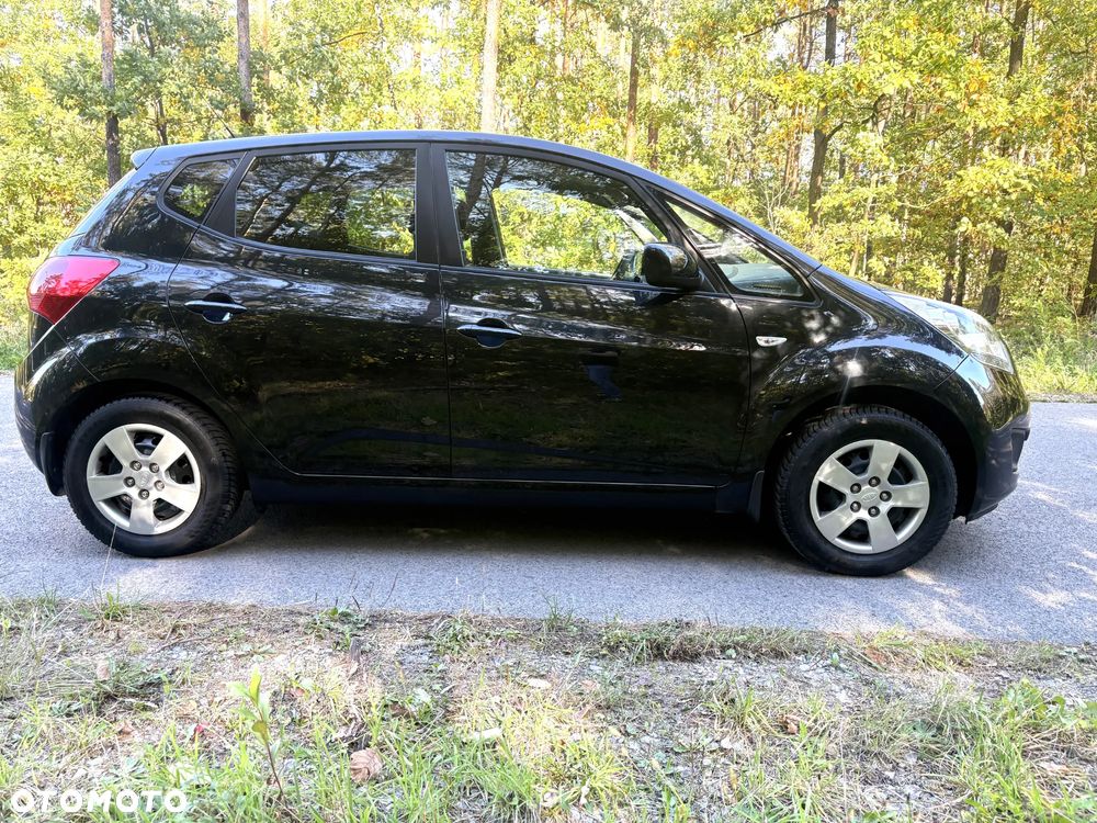 Kia Venga - 26