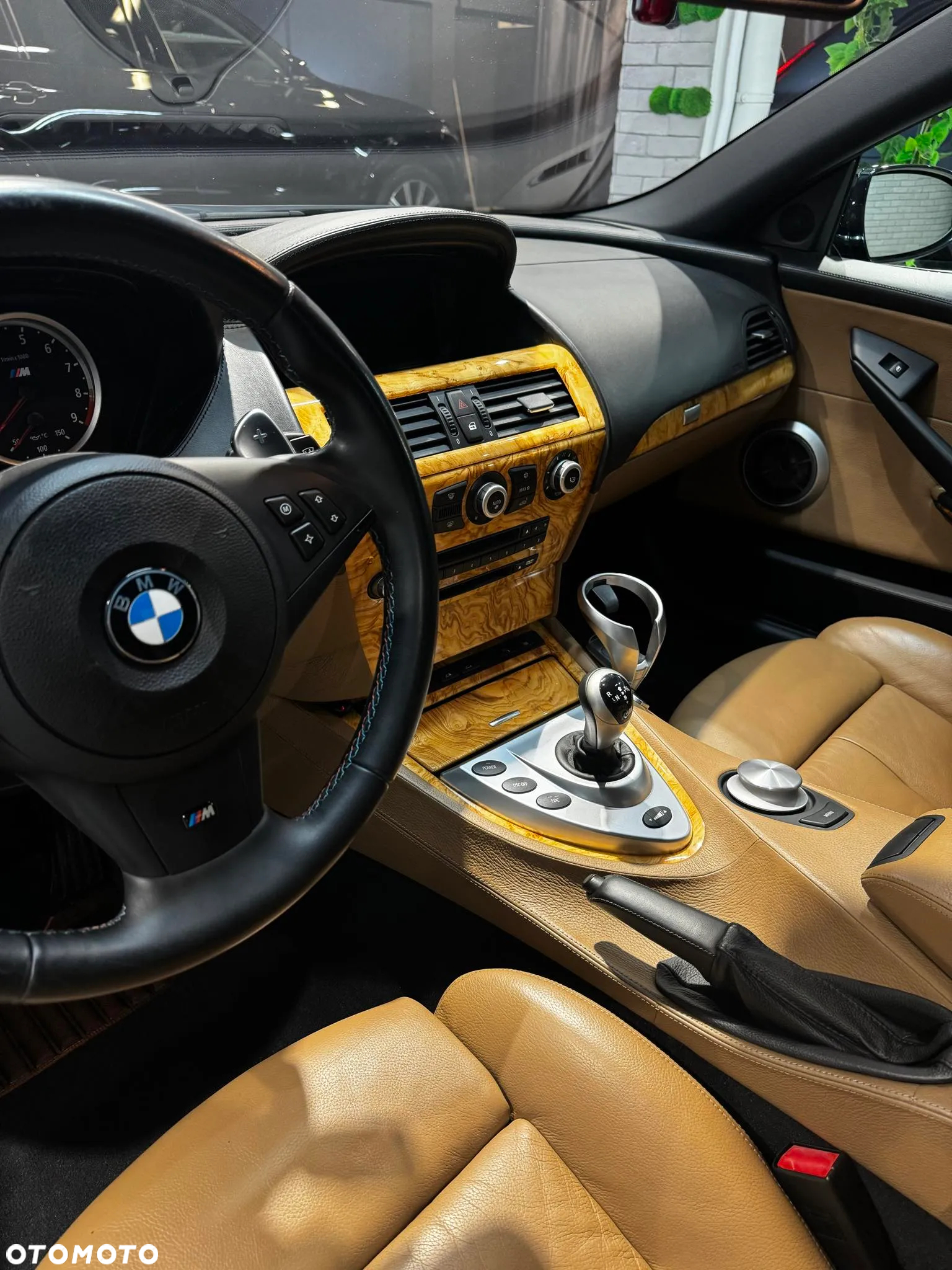 BMW M6 Standard - 11