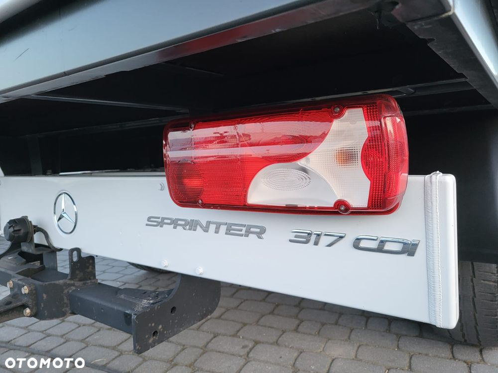 Mercedes-Benz SPRINTER 317 CDI-DOKA-6-OSÓB -KLIMA-HAK 3500 KG - 16