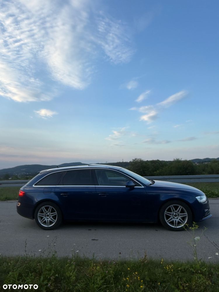 Audi A4 Avant 2.0 TDI Multitronic - 4